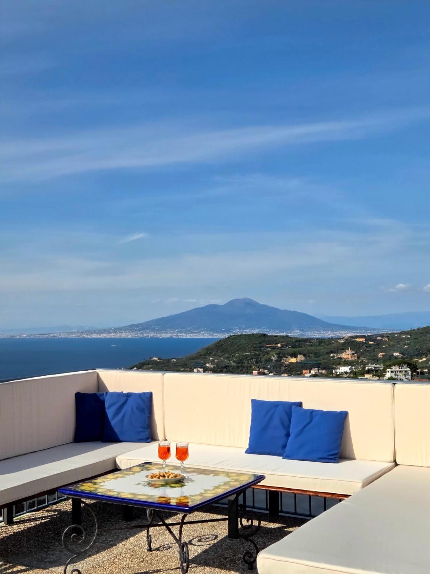 Sun & Relax, Relaxing Location With Seaview Villa Massa Lubrense Eksteriør billede