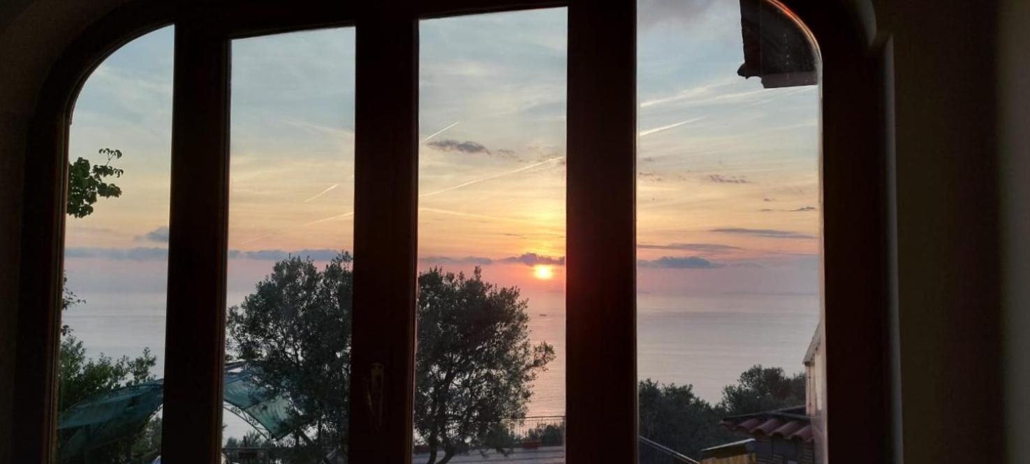 Sun & Relax, Relaxing Location With Seaview Villa Massa Lubrense Eksteriør billede